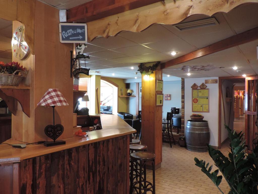 Hotel Le Grand Chalet Foncine-le-Haut Buitenkant foto